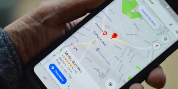 Google Haritalar’ın yeni ‘Live View’ AR özelliği büyük şehirlerde kullanıma sunuldu