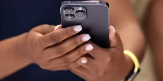 iPhone 14’ün acil durum ‘SOS’ uydu özelliği Kasım sonunda geliyor
