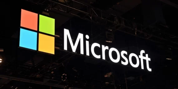 Microsoft, Mart ayında Word ve Outlook’un yapay zeka destekli sürümlerini tanıtabilir