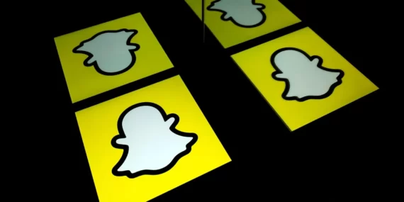 Snapchat, OpenAI destekli chatbot ekliyor ve söyleyebilecekleri için proaktif olarak özür diliyor