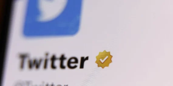 Twitter artık etkileşimde bulunduğunuz bir tweet topluluk notu alırsa sizi uyaracak