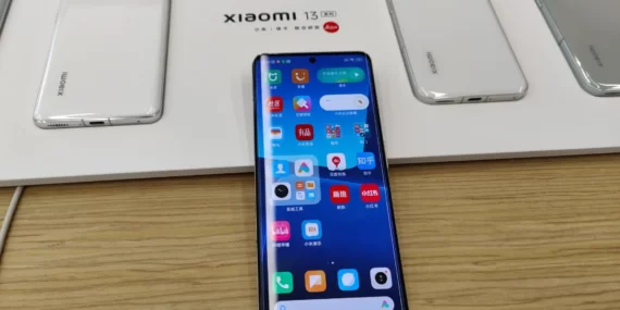 Xiaomi 13 Pro küresel çapta satışa sunuluyor