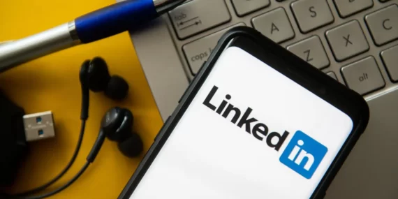 LinkedIn, doğrulama özellikleri için CLEAR ile işbirliği yapıyor