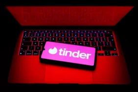 Tinder-5690546847575623478