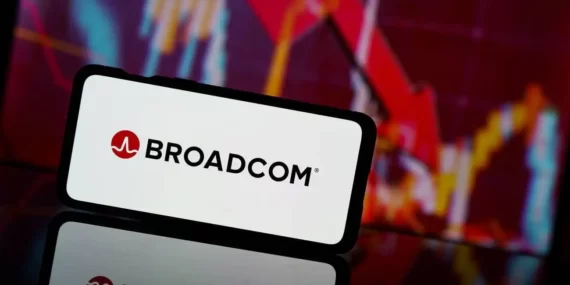 Apple, 5G parçaları için Broadcom ile dev bir anlaşma yaptı