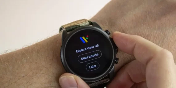 WhatsApp artık Wear OS ile uyumlu uygulamayı akıllı saatlerde kullanma imkanı getiriyor