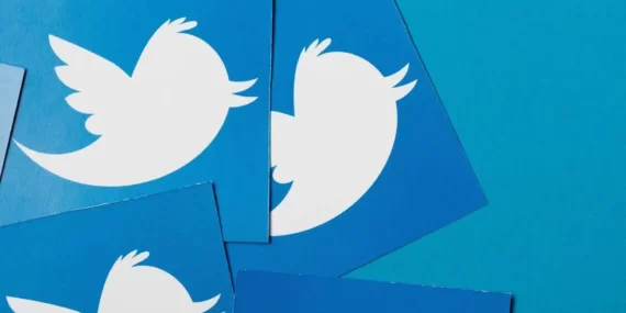 Twitter-23485348534853485834589