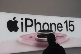 iPhone-15-27652345