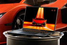 Razer-Blade16-098897865