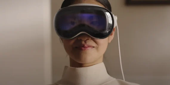Apple-Vision-Pro-2413214324304343443340340304304