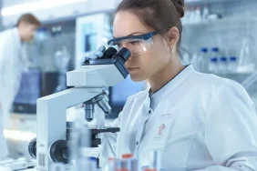 Kanser-Laboratuari-32482347234