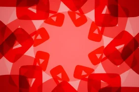 YouTube-89347892347327489327498