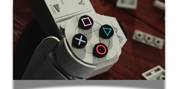 PlayStation'ın Lego tasarımı Ekim ayının ilk günü tutkunlarıyla buluşacak